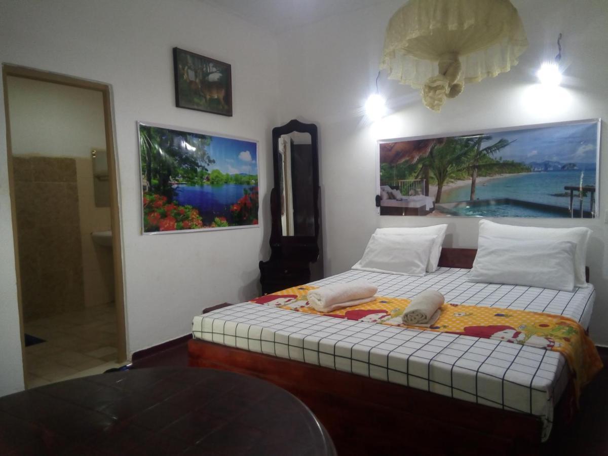 Erandi Holiday Home Andiambalama ภายนอก รูปภาพ